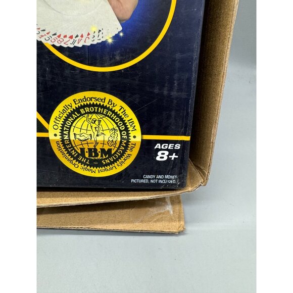 Fantasma Magic Masters Of Magic Set 450 Tricks Includes Magic Stage & Accessorie - Picture 12 of 14